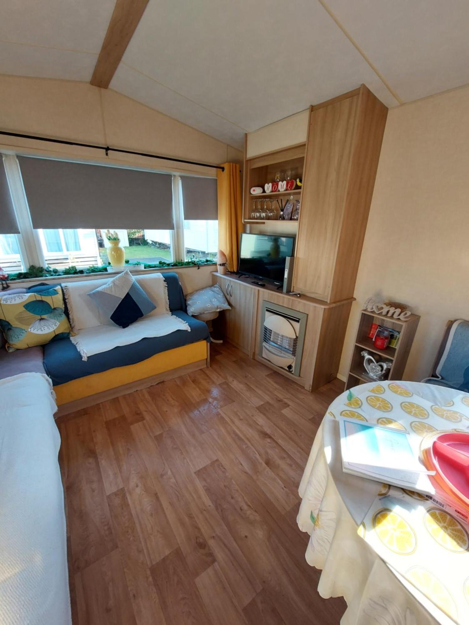 Mags Den Hotel Morecambe Buitenkant foto